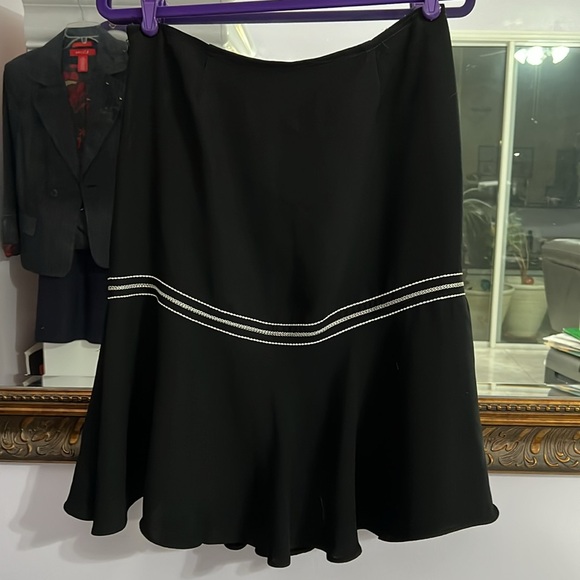 Black Trumpet Skirt with White Decorative Stitching and Sequins - Picture 6 of 6